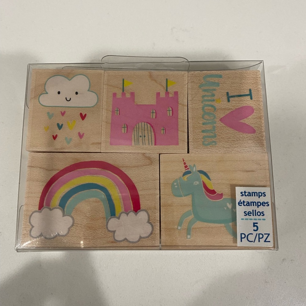 Unicorns Rubber Stamp Set 33133 Momenta 5 pc set Brand NEW! rainbow castle cloud